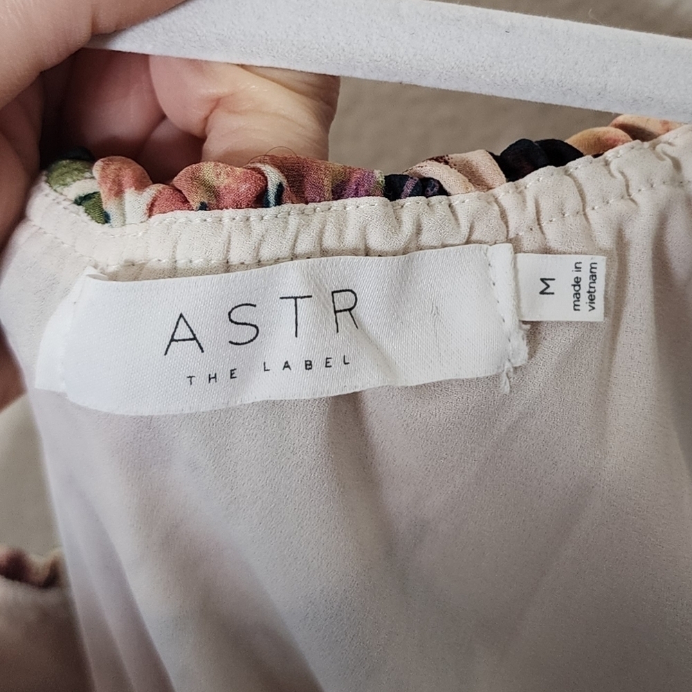 Astr the Label One Shoulder Ruffle Dress M - Picture 4 of 6